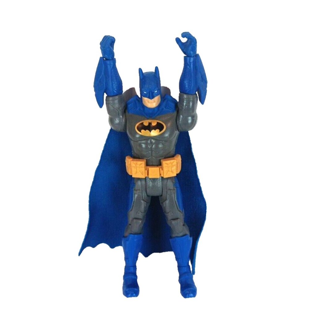 Batman Missions Air Strike Batman 6" Figure DC Comics 2017 - Picture 1 of 9